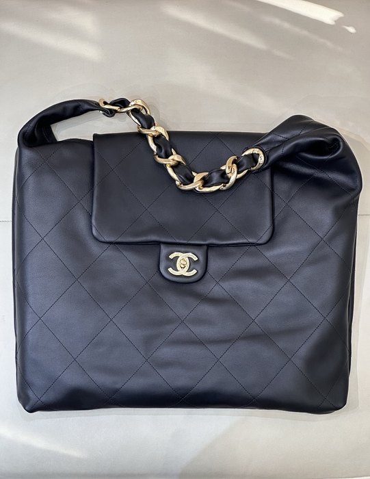 Chanel 22 Large Handbag Black Quilted Leather