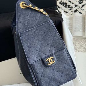 Chanel Black Quilted Drawstring Shoulder Bag 001