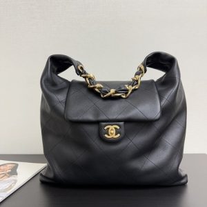 Chanel Black Quilted Leather Hobo Bag 001
