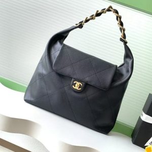Chanel Black Quilted Leather Shoulder Bag 003