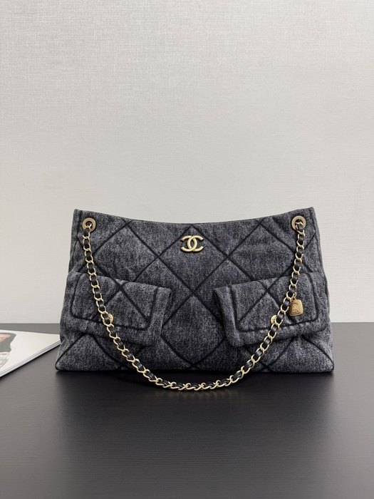 Chanel Quilted Denim Shoulder Bag 002