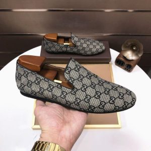 BottegaVeneta-Intrecciato-Gucci-GG-Grey