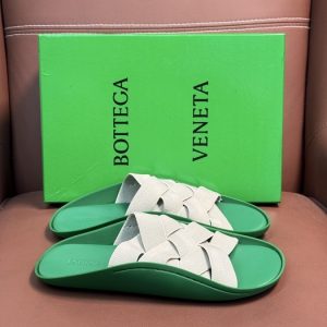 BottegaVeneta-Intrecciato-Lido-Green