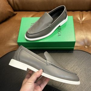 BottegaVeneta-Lake-B-Grey