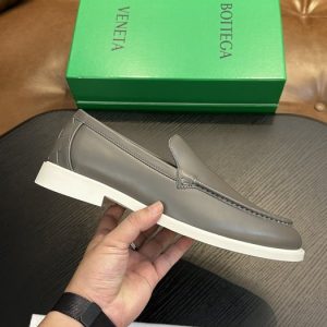 BottegaVeneta-Lake-Slip-on-Grey