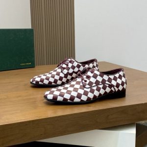 BottegaVeneta-Level-Lace-Beige