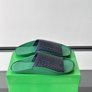 BottegaVeneta-Slider-Bottega-Grey