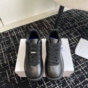 Burberry-Arthur-Low-top-Leather-Sneaker-Black