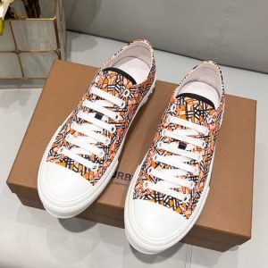 Burberry-Larkhall-Low-Top-Mon-Tan