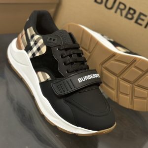 Burberry-Ramsay-Low-top-sneakers-with-velcro-logo-strap-Black