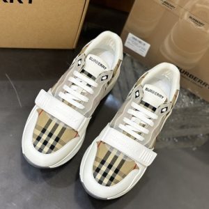 Burberry-Ramsey-Chunky-Low-Tan