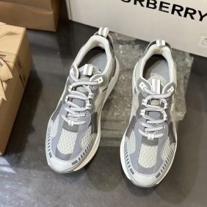 Burberry-Ramsey-Chunky-Pan-Grey
