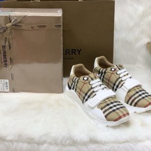 Burberry-Ramsey-Vintage-Check-Low--Brown
