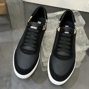 Burberry-Regis-Low-top-Leather-and-Black