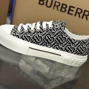 Burberry-Thomas-Burberry-Monogram-Low--Grey