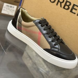 Burberry-Vintage-Check-Low-top-Black