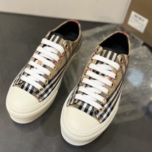 Burberry-Vintage-Check-Low-top-Tan