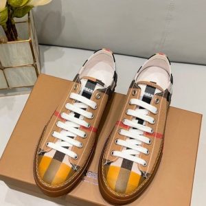 Burberry-Vintage-Check-Low-top-Tan-2