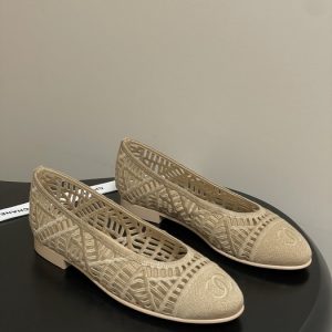 Chanel Tan Women shoes Yupoo 1:1