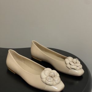 Chanel Beige Women shoes Yupoo 1:1