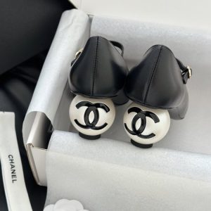 Chanel White Women shoes Yupoo 1:1
