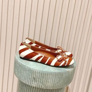 Jimmy Beige Women shoes Yupoo 1:1