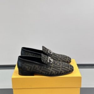 Fendi Women shoes Yupoo 1:1