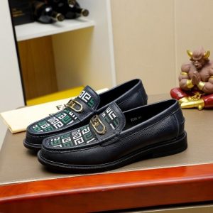 Fendi Women shoes Yupoo 1:1