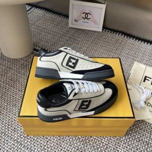 Fendi Women shoes Yupoo 1:1