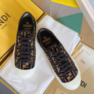 Fendi Women shoes Yupoo 1:1