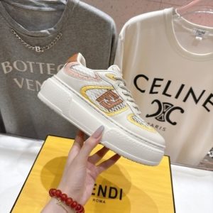 Fendi Women shoes Yupoo 1:1