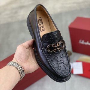 Ferragamo Black Women shoes Yupoo 1:1