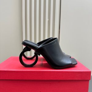 Ferragamo Beige Women shoes Yupoo 1:1