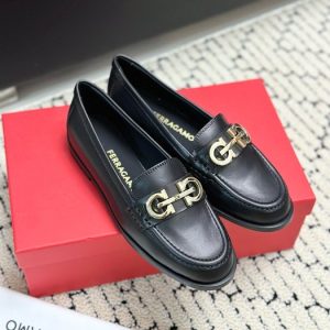 Ferragamo Black Women shoes Yupoo 1:1