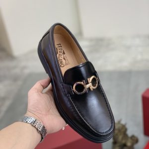 Ferragamo Black Women shoes Yupoo 1:1
