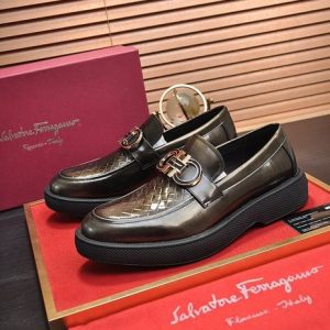Ferragamo Grey Women shoes Yupoo 1:1