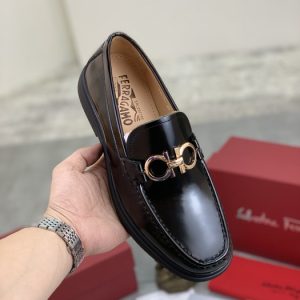 Ferragamo Black Women shoes Yupoo 1:1