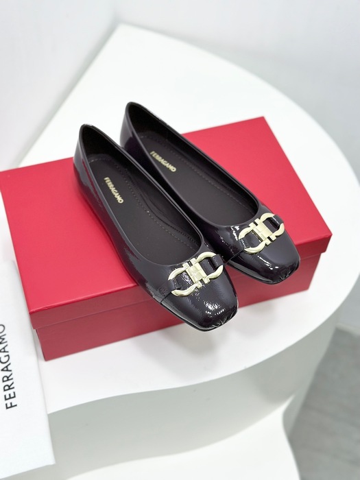 Ferragamo Black Women shoes Yupoo 1:1