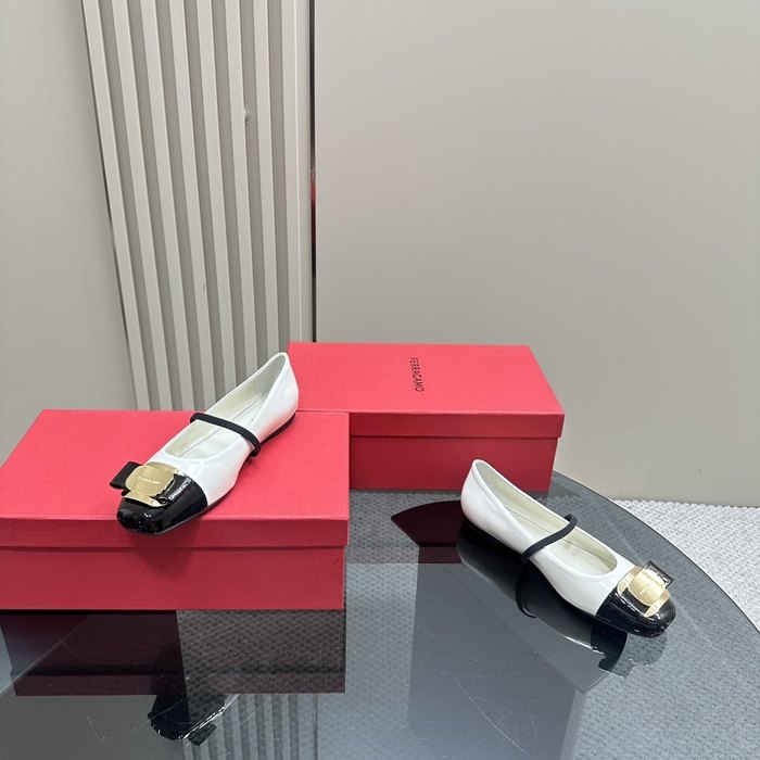 Ferragamo White Women shoes Yupoo 1:1