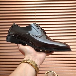 Ferragamo Burgundy Women shoes Yupoo 1:1