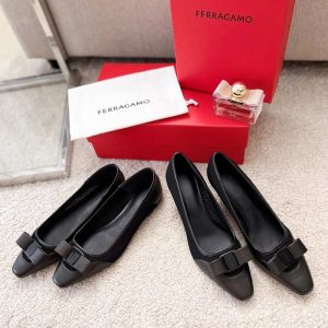 Ferragamo Black Women shoes Yupoo 1:1