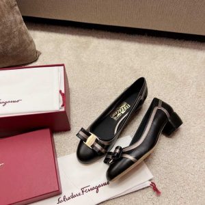 Ferragamo Black Women shoes Yupoo 1:1