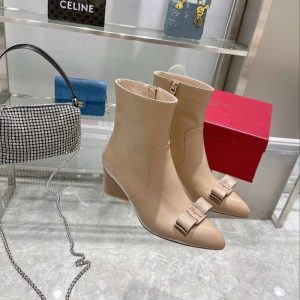 Ferragamo Beige Women shoes Yupoo 1:1