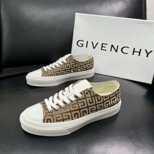 Givenchy Beige Men shoes Yupoo 1:1