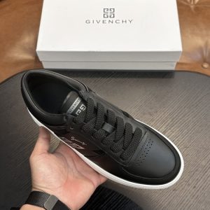 Givenchy Black Men shoes Yupoo 1:1