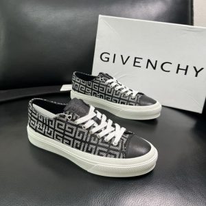 Givenchy Beige Men shoes Yupoo 1:1