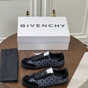 Givenchy Black Men shoes Yupoo 1:1