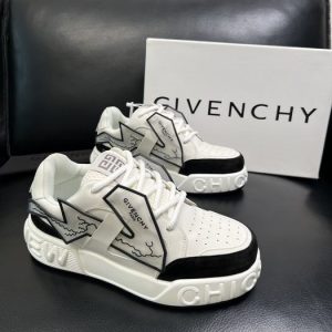Givenchy Beige Men shoes Yupoo 1:1
