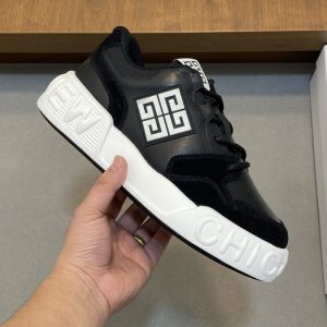 Givenchy Grey Men shoes Yupoo 1:1