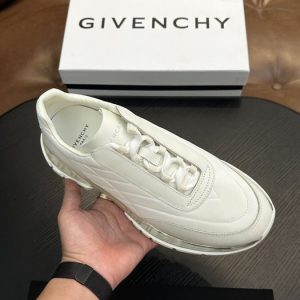 Givenchy White Men shoes Yupoo 1:1